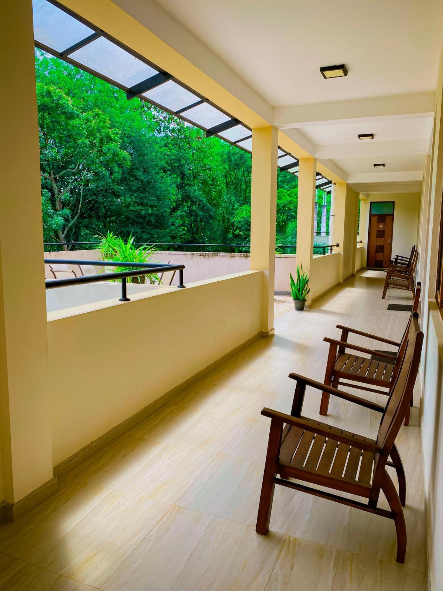 Sparkling Resort Kataragama Ngoại thất bức ảnh